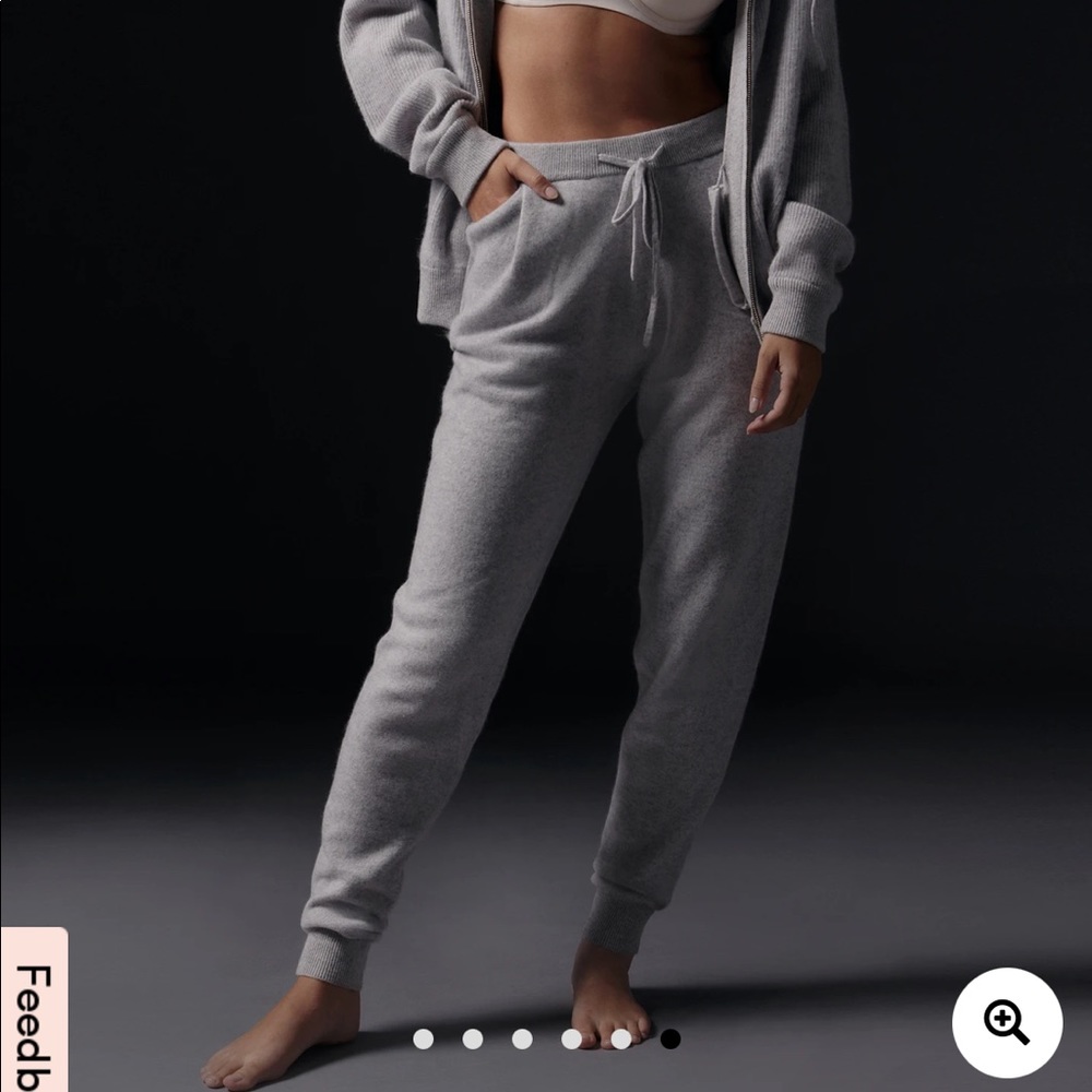 Third Love 💯 cashmere joggers. New with tags!